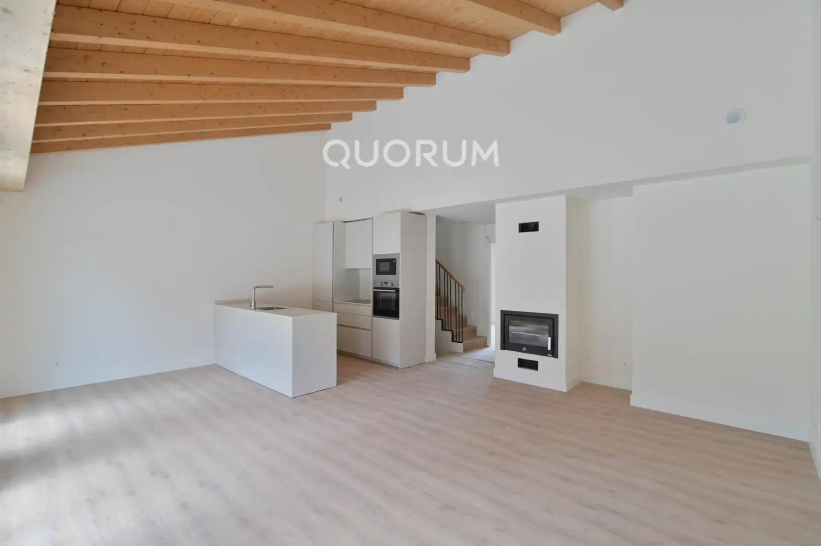 Sala de estar de Casa adosada en venta en Mungia con Calefacción, Jardín privado y Trastero
