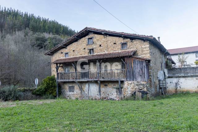 Casa-chalet en Venta en astigarraga auzoa en Ataun