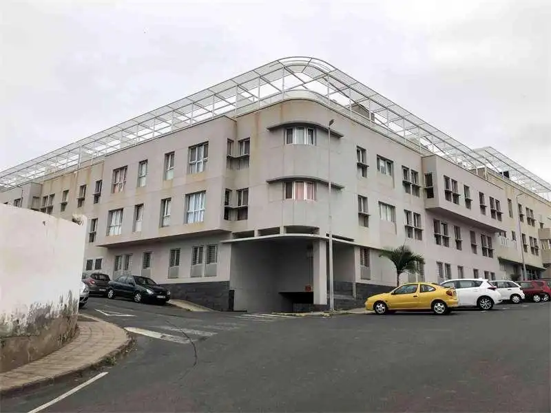 Vista exterior de Piso en venta en Gáldar