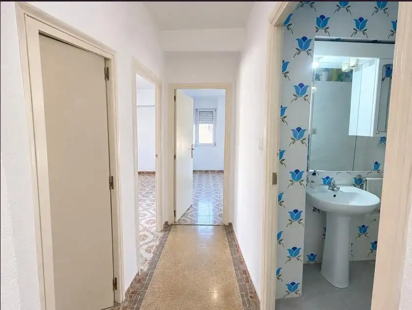 Flat with terrace for sale in Calle Calle Peris Celda, imagen 8
