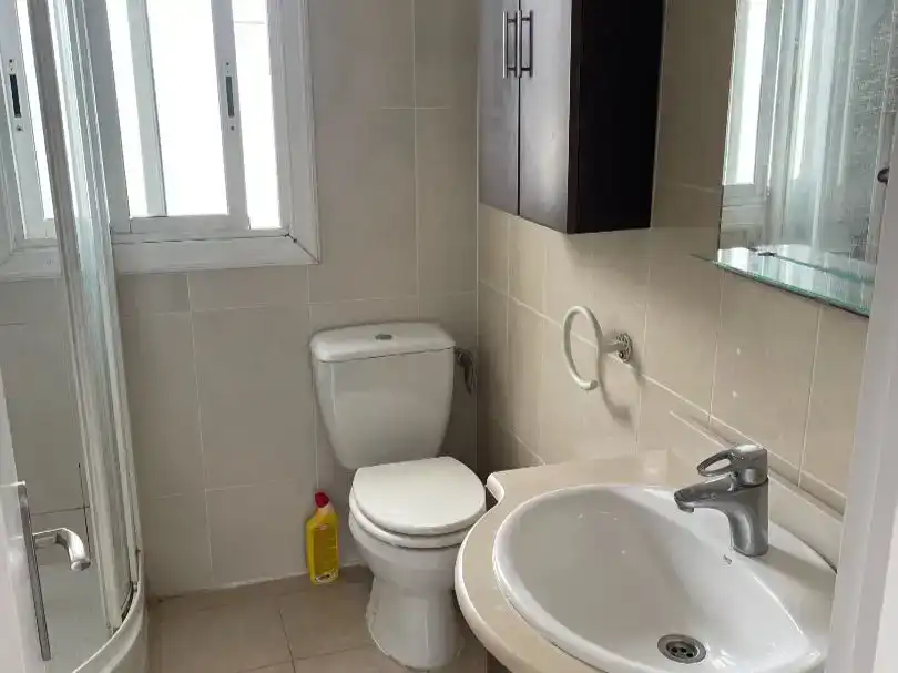Bany de Pis en venda en Castelldefels amb Aire condicionat i Balcó