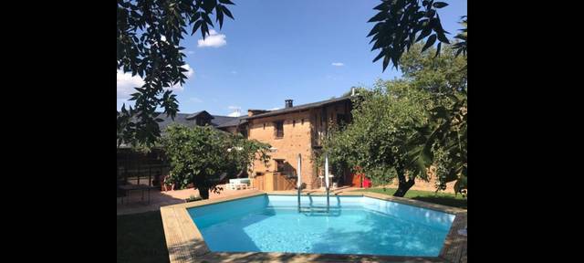 Casa-chalet en Venta en Área Rural Sur