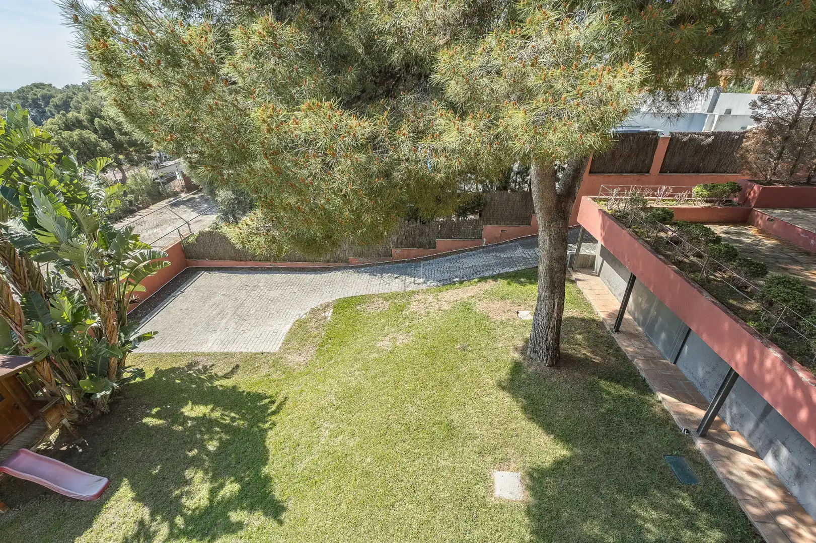 Jardí de Casa o xalet en venda en Castelldefels amb Aire condicionat, Calefacció i Jardí privat