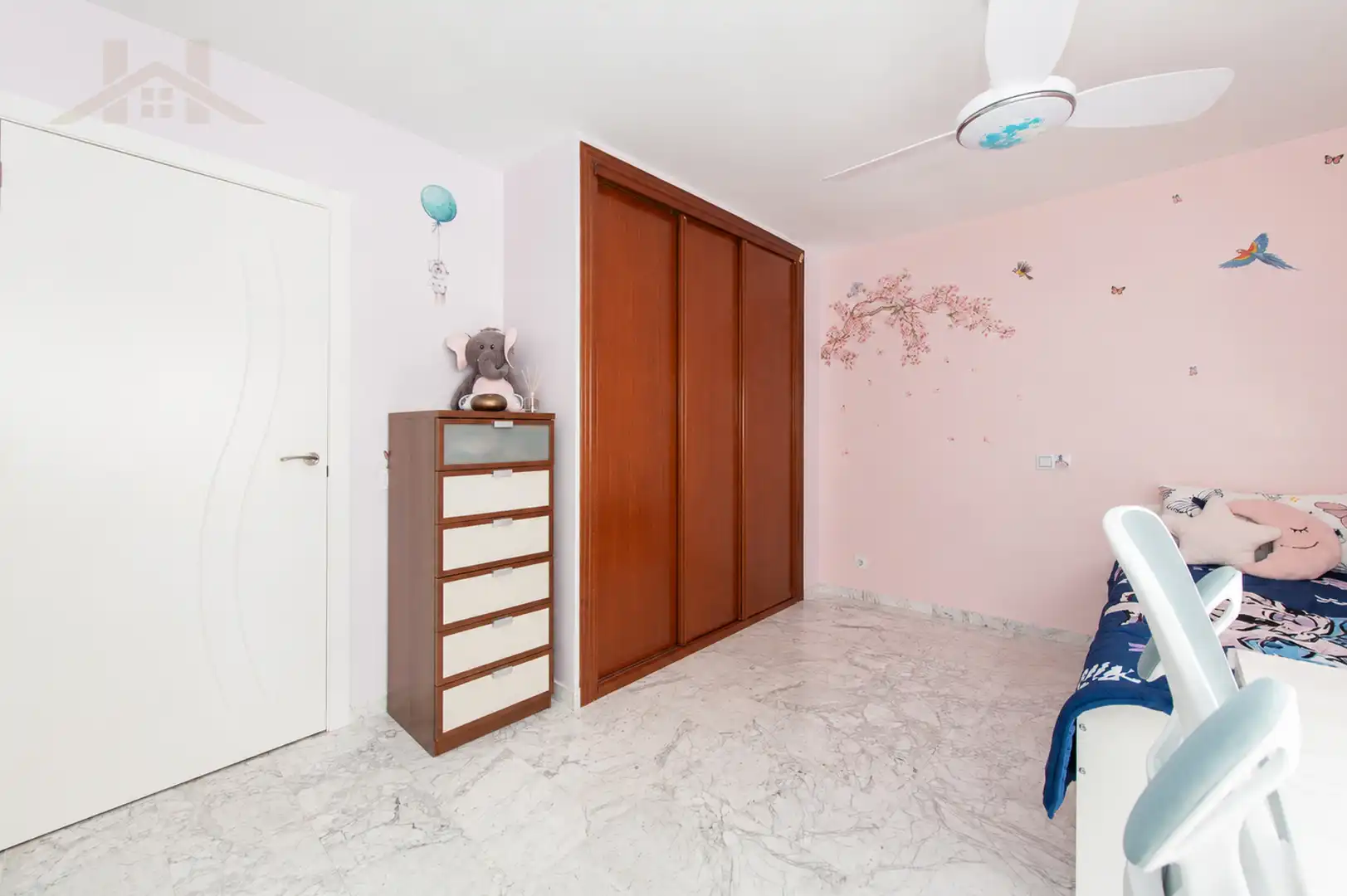 Bedroom of Houses for sale in La Moraleja  with Air Conditioner, Heating and Private garden