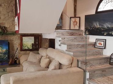 Casa bifamiliare con balcone in vendita a Baeza