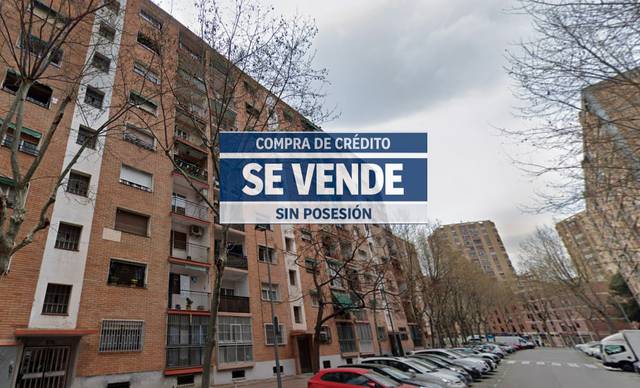 Piso en Venta en Carrer del Maresme en La Verneda i la Pau