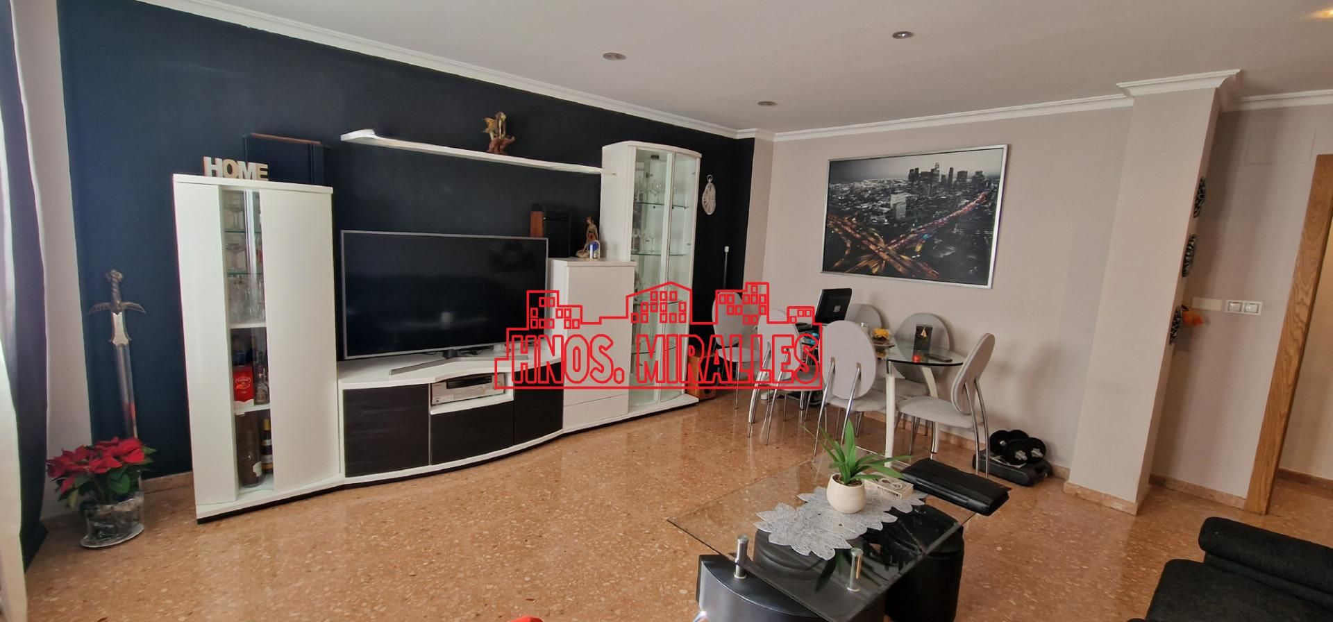 Living room of Flat for sale in Elche / Elx  with Terrace, Furnished and Balcony