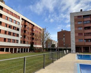 Vista exterior de Apartament en venda en  Logroño amb Terrassa