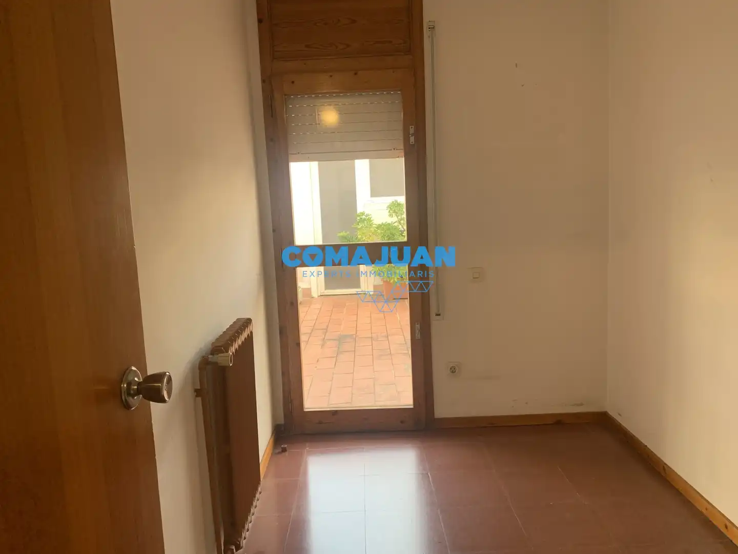 Country house zum Verkauf in Mataró mit Klimaanlage, Heizung und Terrasse