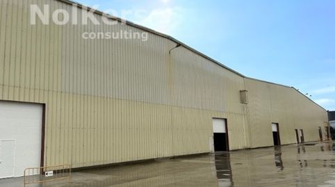 Foto 3 von Fabrikhallen zur Miete in Celrà, Girona