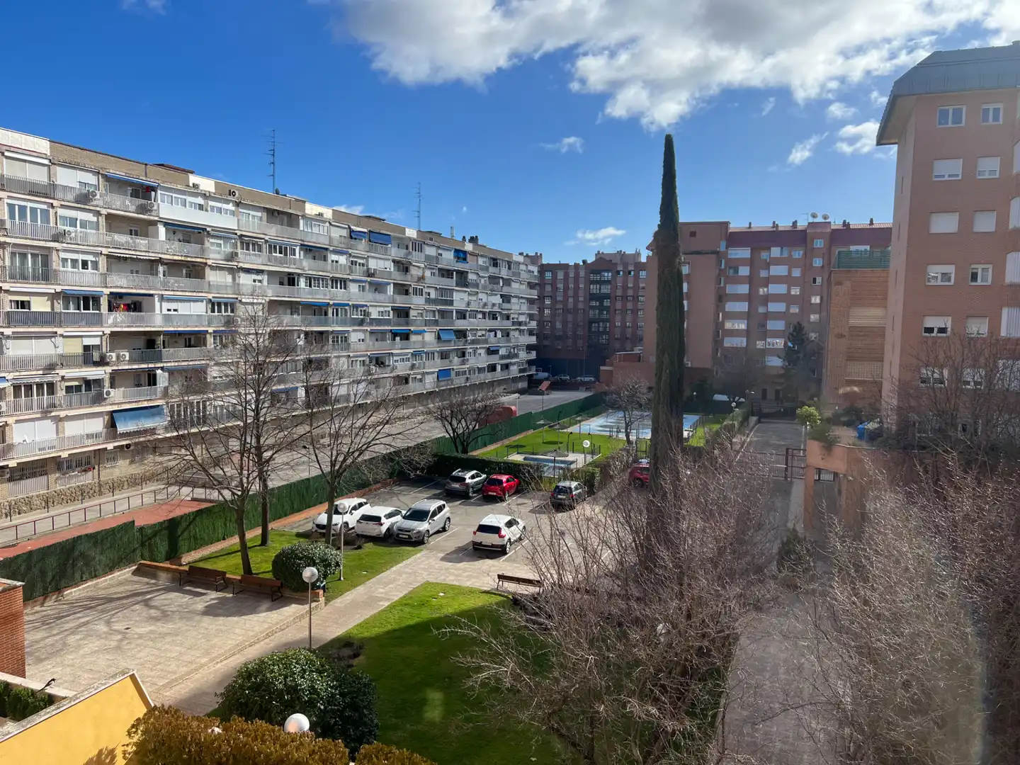 Außenansicht von Wohnung zum Verkauf in Alcorcón mit Heizung, Privatgarten und Möbliert