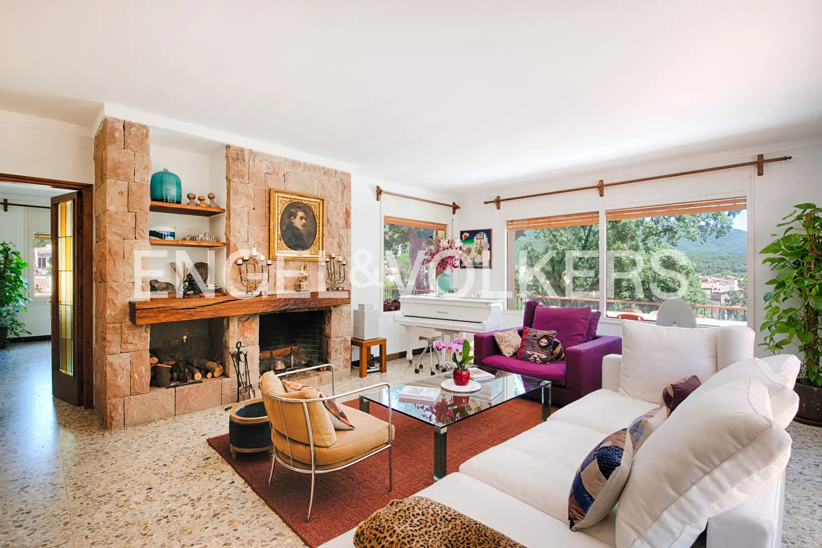 Sala de estar de Casa o chalet en venta en Maçanet de Cabrenys con Aire acondicionado, Calefacción y Jardín privado