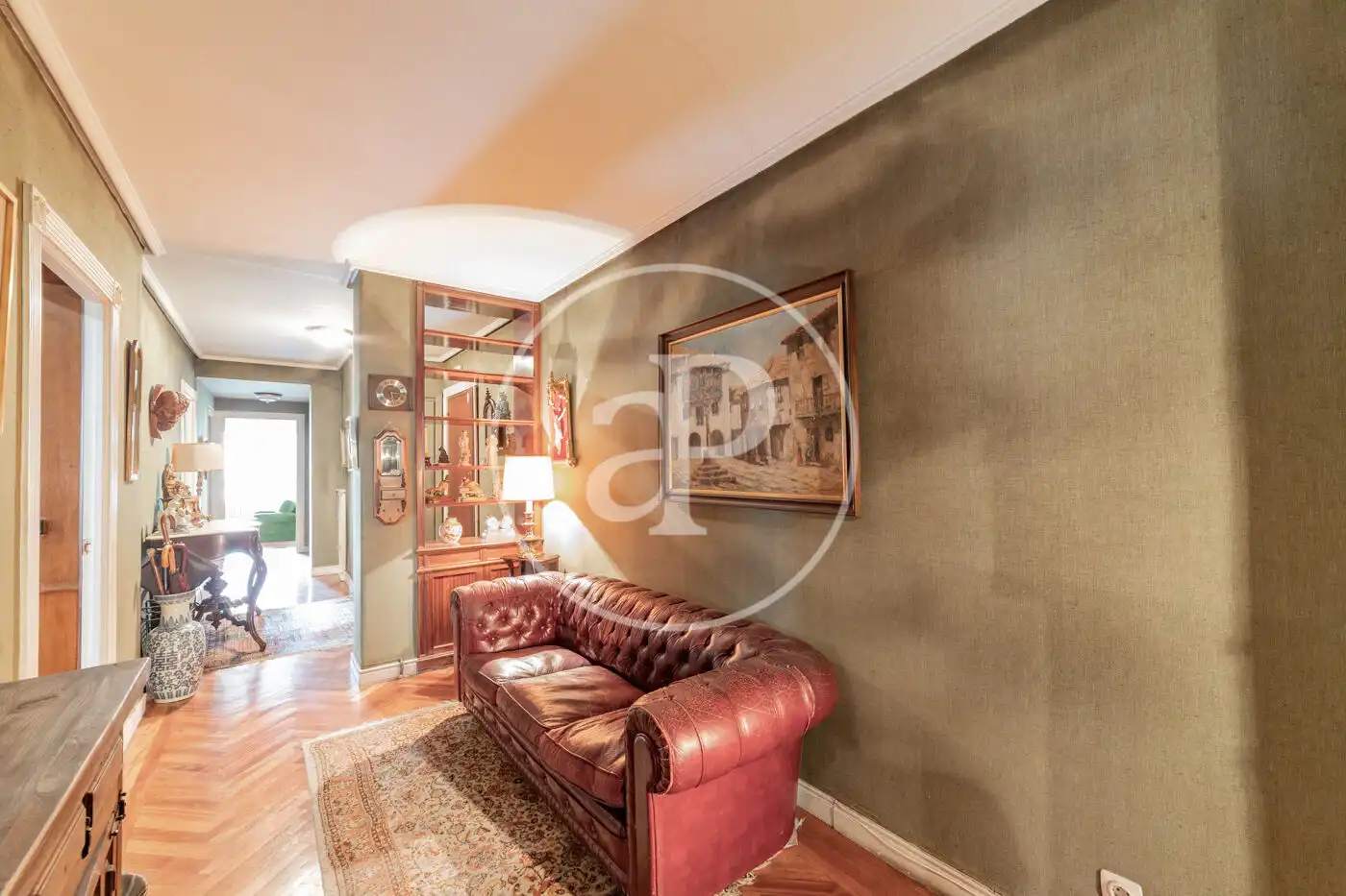 Piso en venta en Madrid con Calefacción, Terraza y Trastero