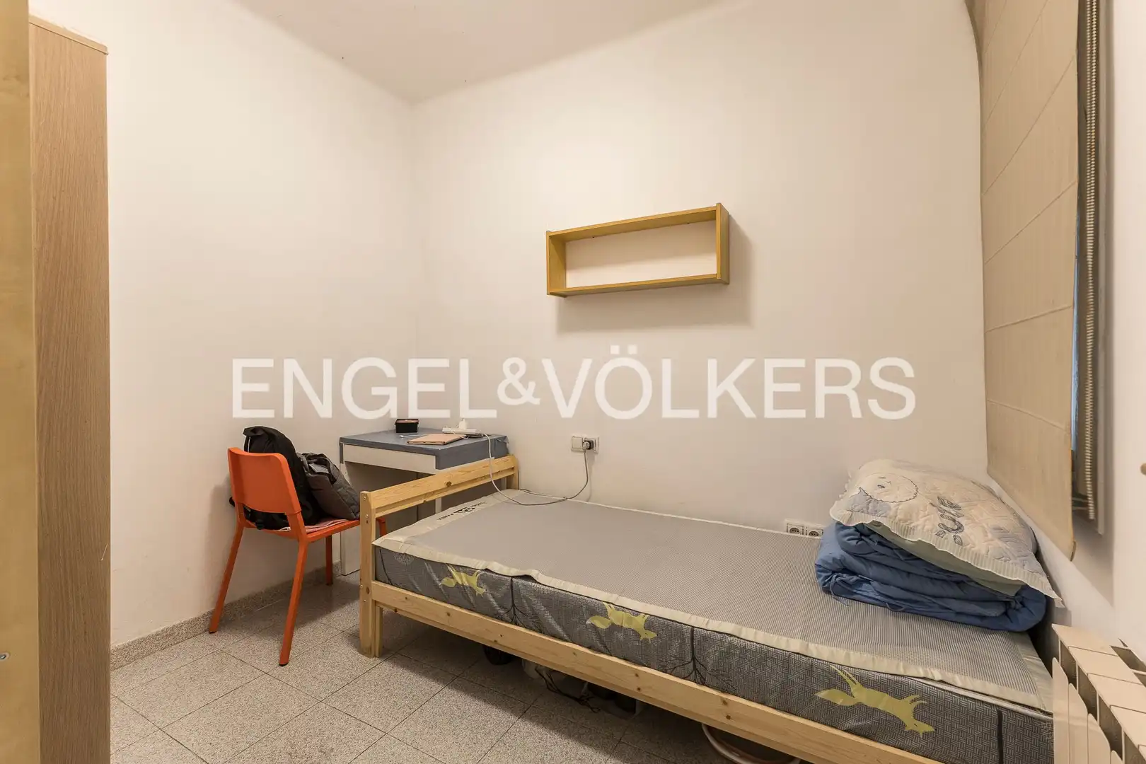 Flat for sale in Barcelona  with Heating