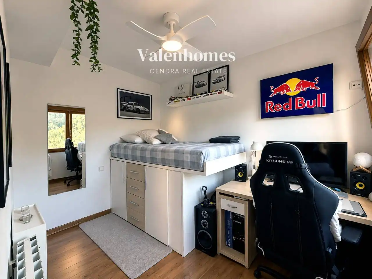 Habitación de Casa o chalet en venta en Molins de Rei, Barcelona