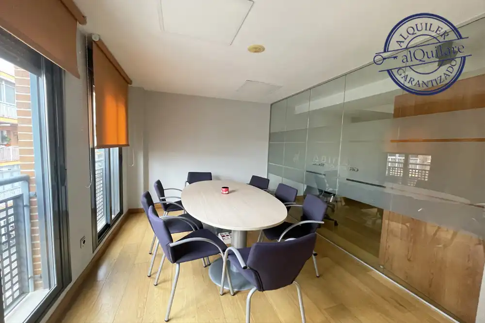Büro zur Miete in Móstoles mit Möbliert