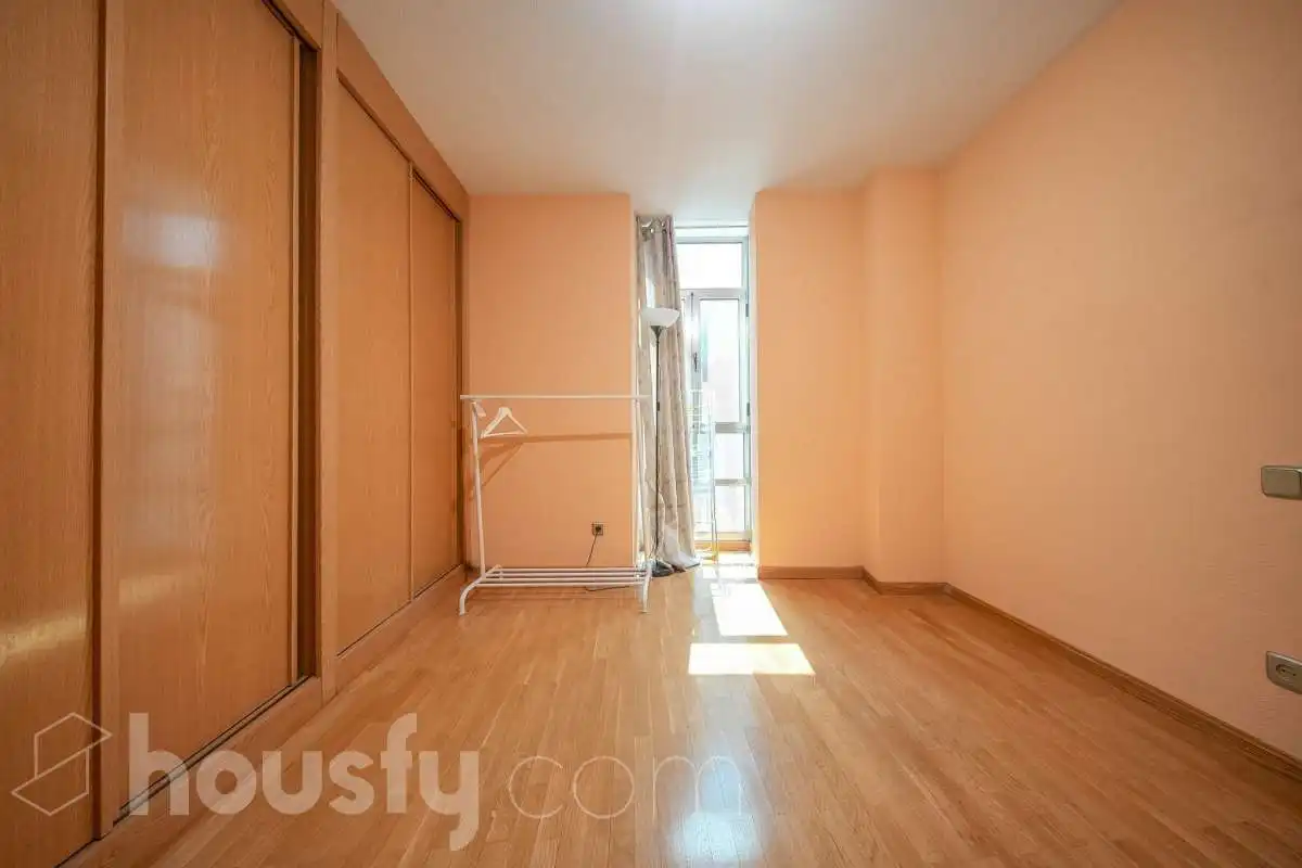 Flat for sale in Cine, Campamento