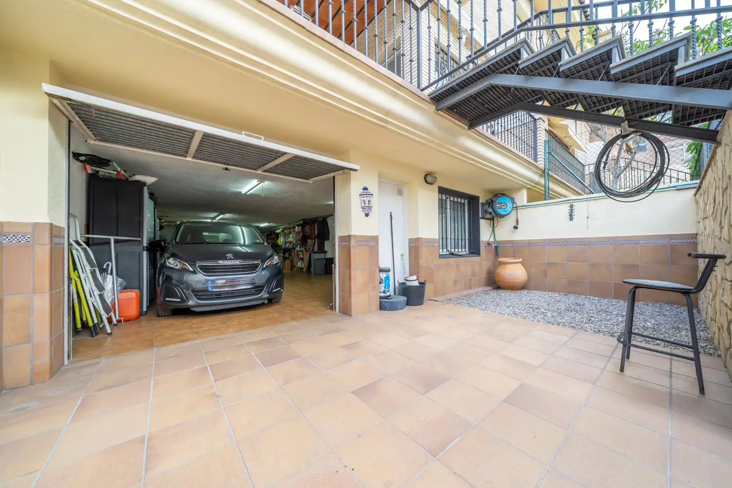Aparcament de Casa o xalet en venda en Pineda de Mar amb Aire condicionat, Calefacció i Jardí privat