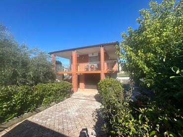 Villa con giardino in vendita a Piera