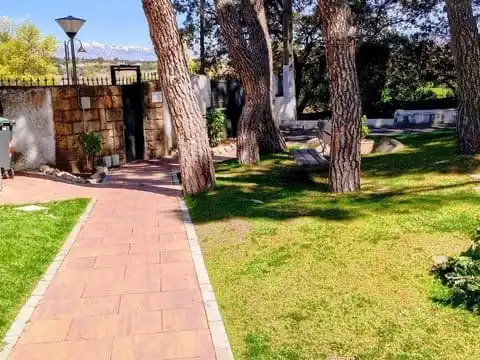 Jardín de Piso en venta en Galapagar con Calefacción, Parquet y Terraza