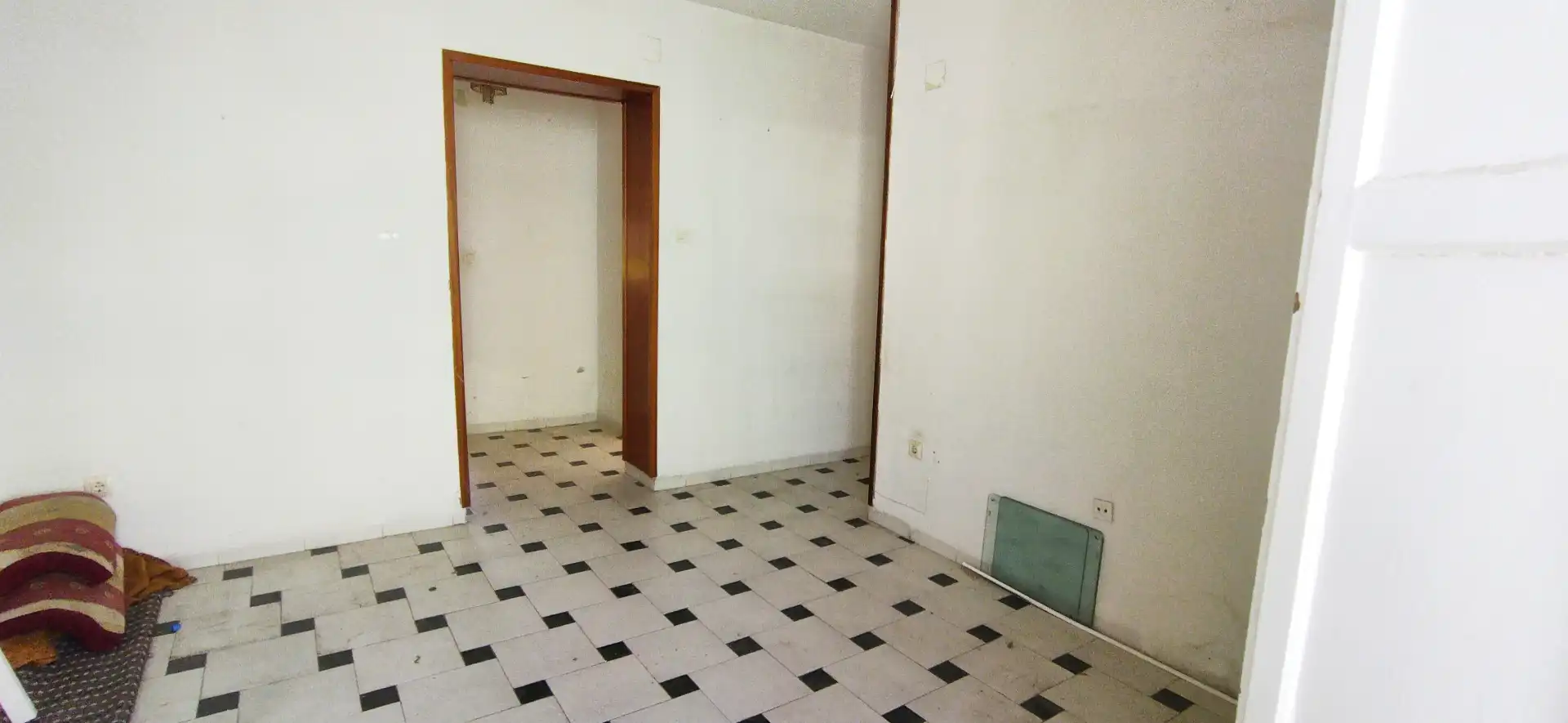 Flat for sale in Jaén  with Balcony