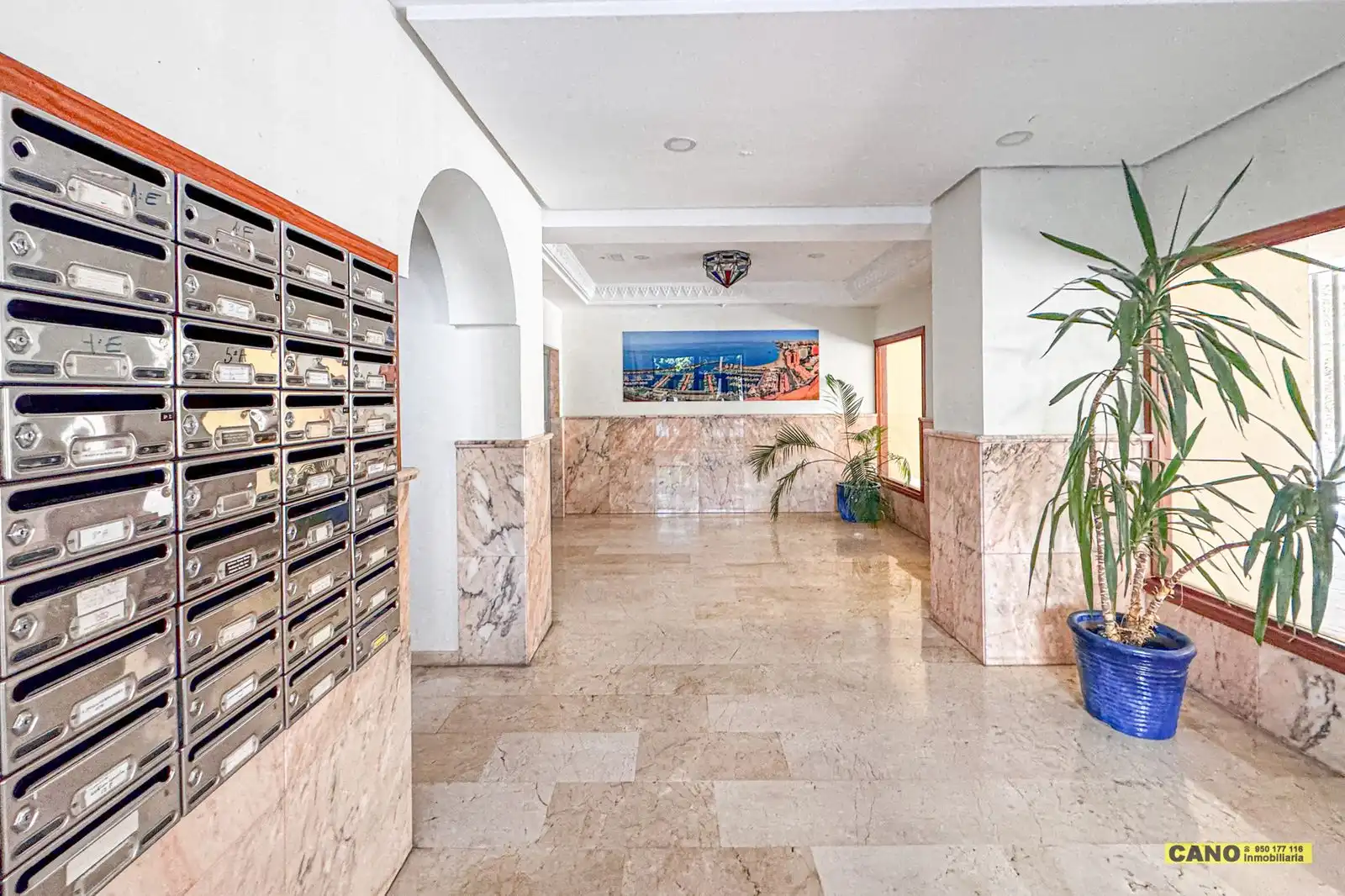 Flat for sale in Roquetas de Mar  with Terrace and Swimming Pool