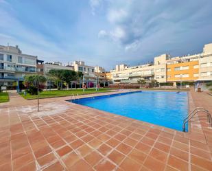 Swimming pool of Flat to rent in Cubelles  with Air Conditioner, Terrace and Swimming Pool