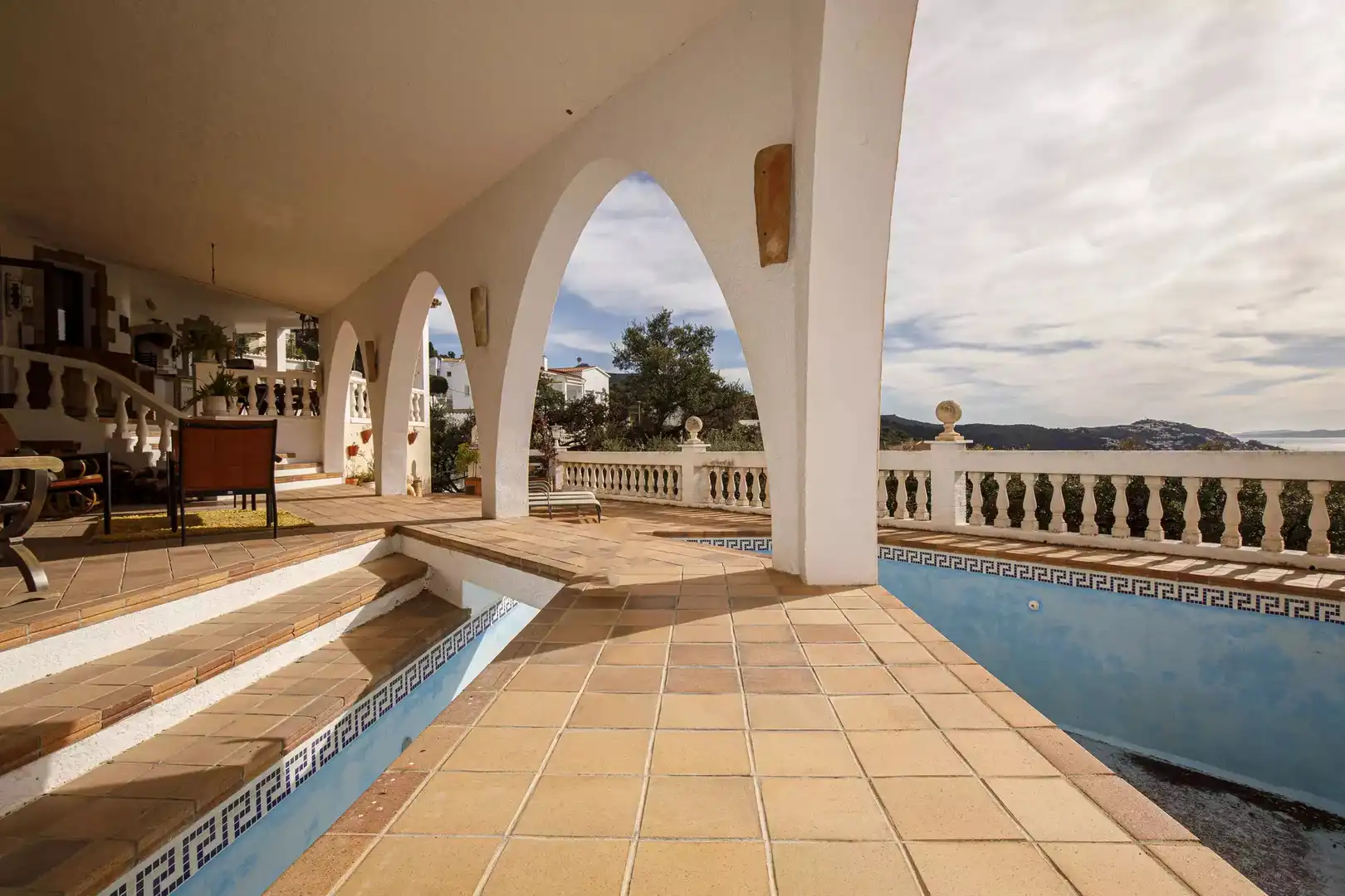 Terrassa de Casa o xalet en venda en Roses amb Aire condicionat, Calefacció i Jardí privat