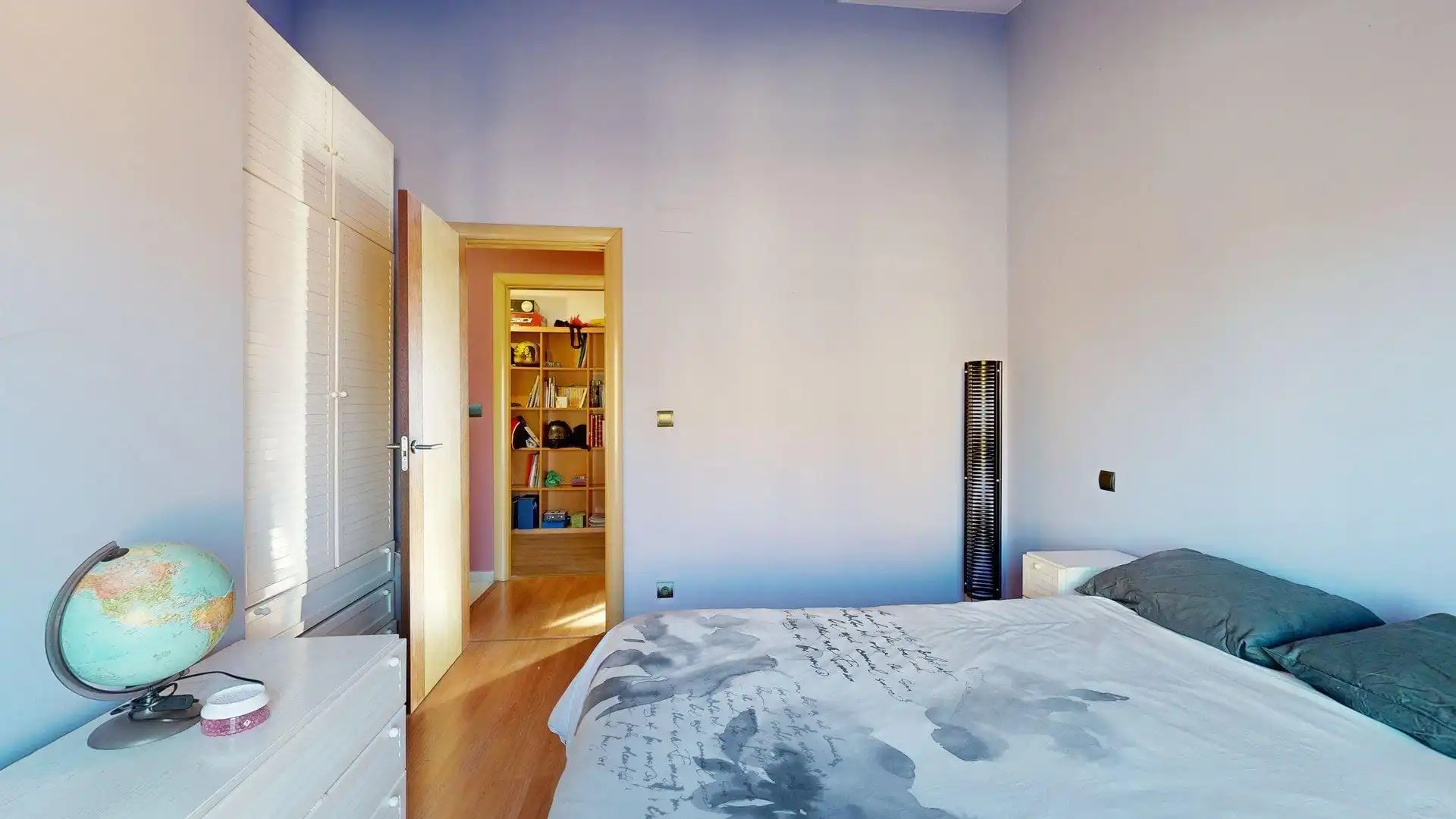 Schlafzimmer von Haus oder Chalet zum Verkauf in Nuez de Ebro mit Klimaanlage, Heizung und Privatgarten