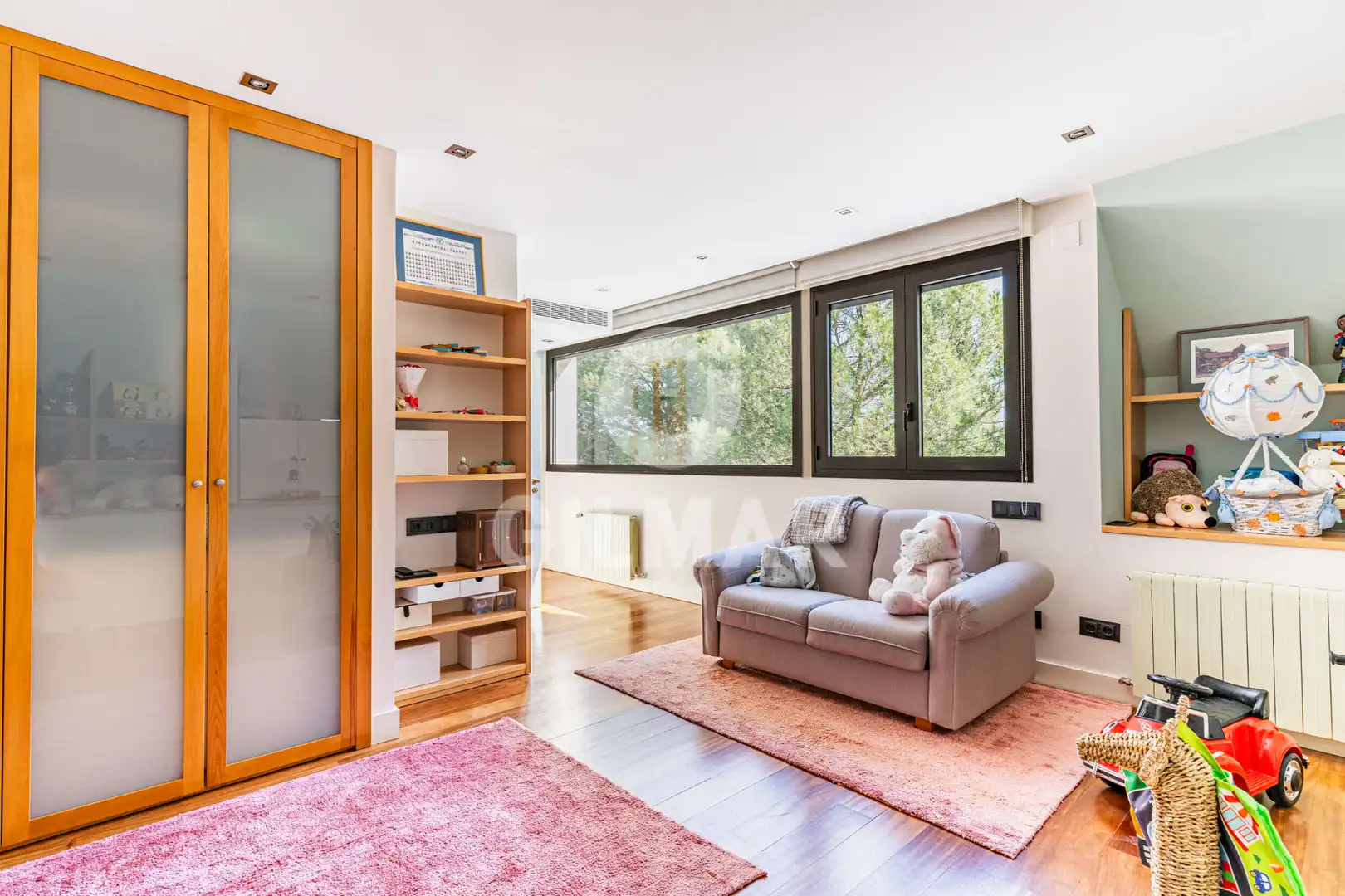 Habitación de Casa o chalet en venta en Las Rozas de Madrid con Aire acondicionado, Calefacción y Jardín privado