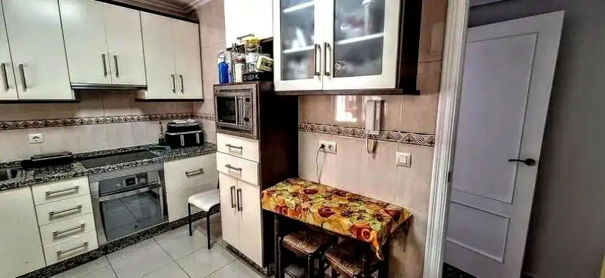 Piso con ascensor en alquiler en Avenida de Diego Martínez Barrio, imagen 9