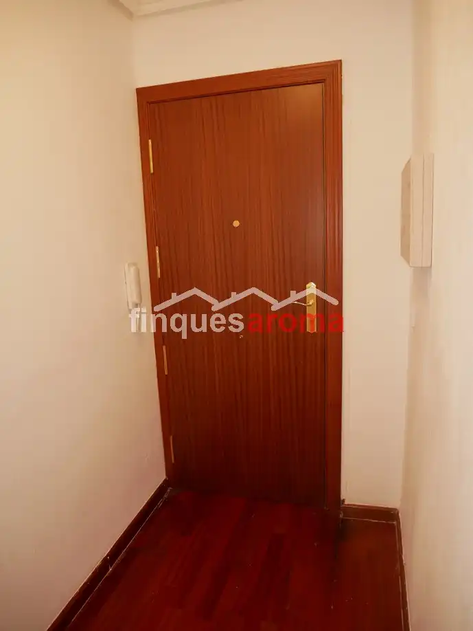 Flat for rent in Carrer Avenir, Valls