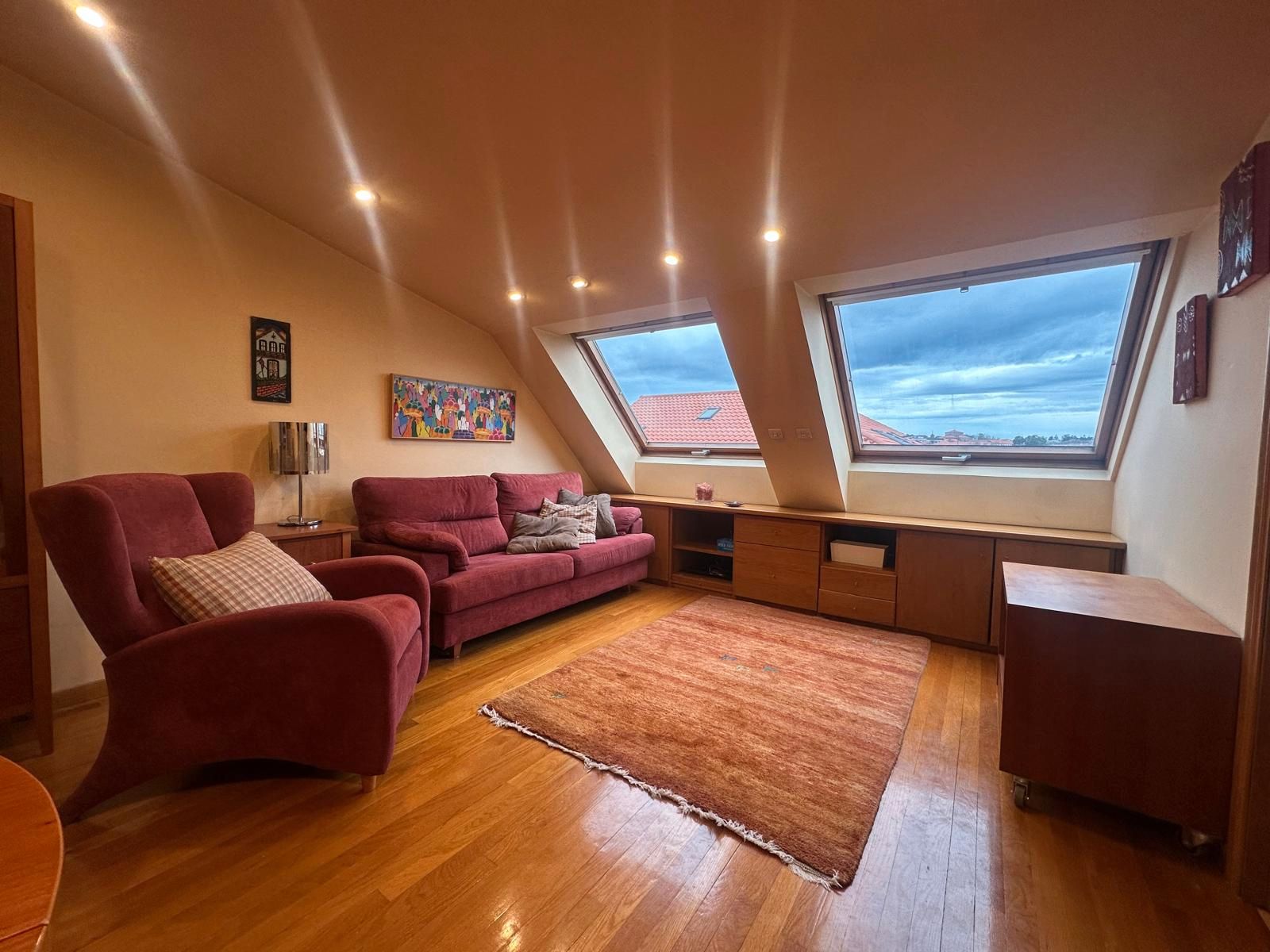 Living room of Apartment to rent in Santiago de Compostela   with Heating and Furnished