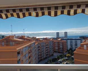 Vista exterior de Pis en venda en  Santa Cruz de Tenerife Capital amb Parquet, Terrassa i Moblat