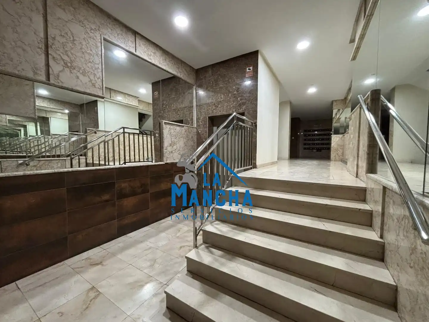 Flat for sale in Albacete  with Air Conditioner, Heating and Private garden