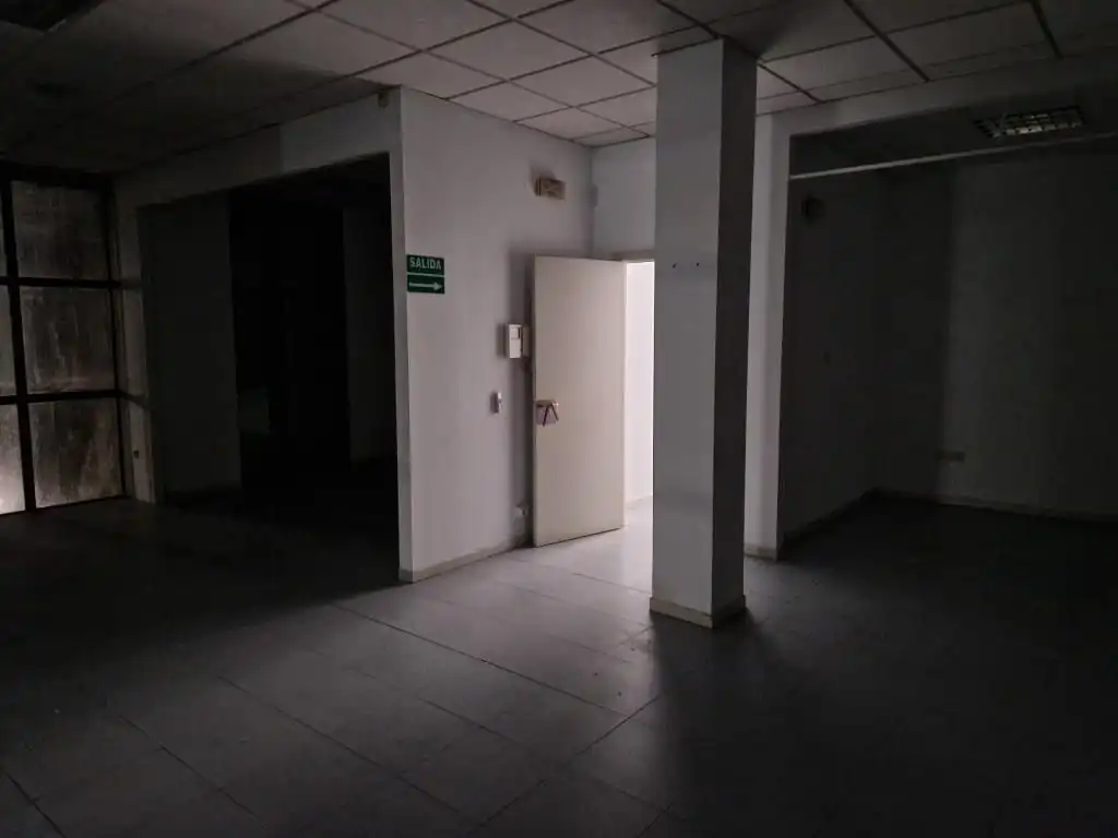 Business premises to rent in Boiro, imagen 6