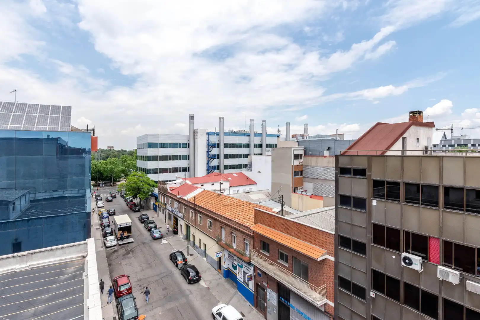 Vista exterior de Àtic en venda en Madrid amb Aire condicionat, Calefacció i Terrassa