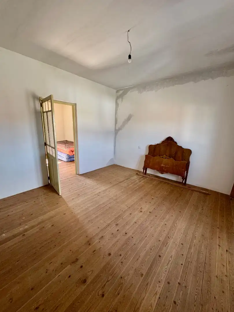 Sala d'estar de Casa o xalet en venda en Cervatos de la Cueza amb Calefacció, Jardí privat i Terrassa