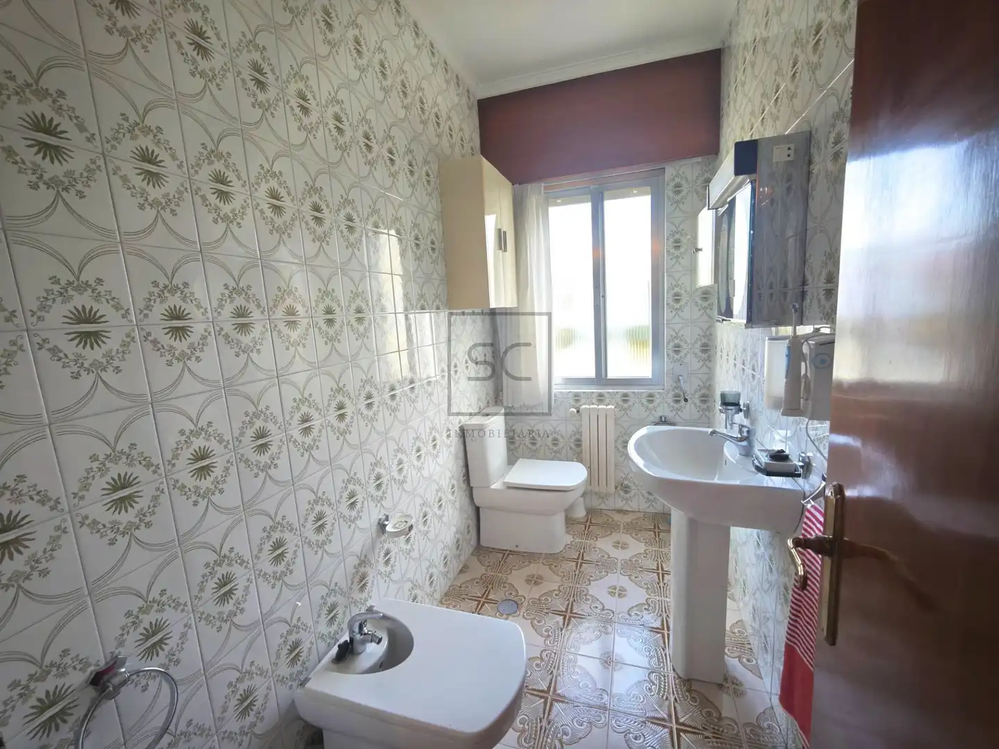 Baño de Piso en venta en Cedeira con Calefacción