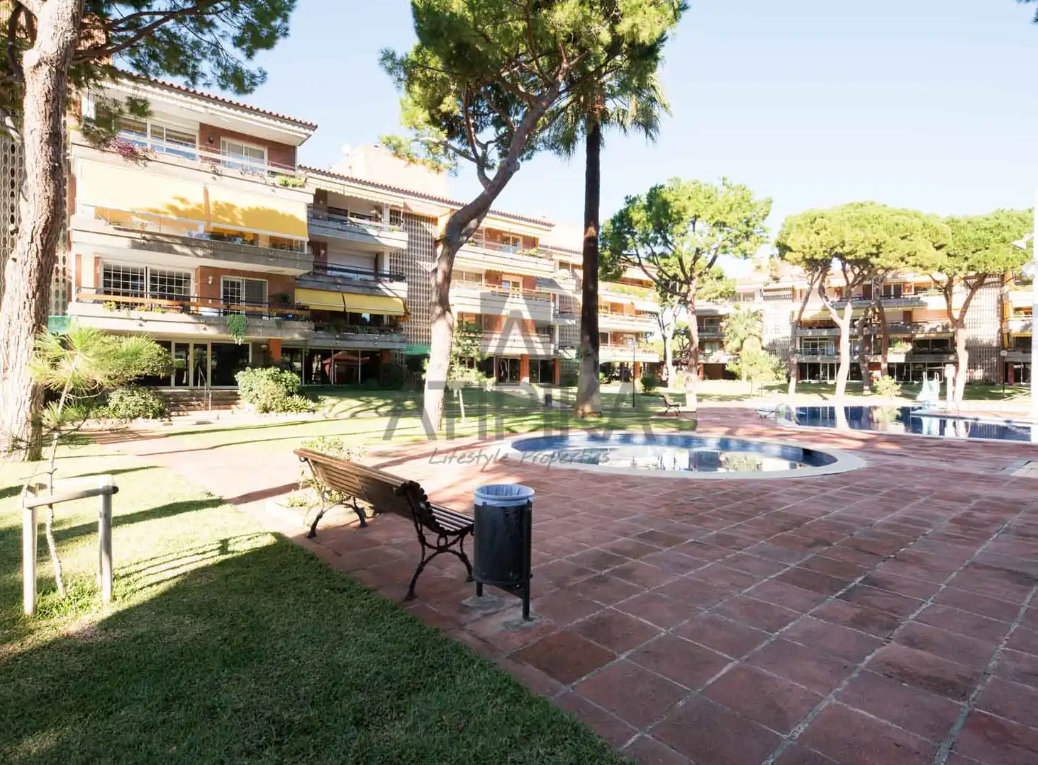 Jardí de Pis de lloguer en Gavà amb Aire condicionat, Calefacció i Parquet