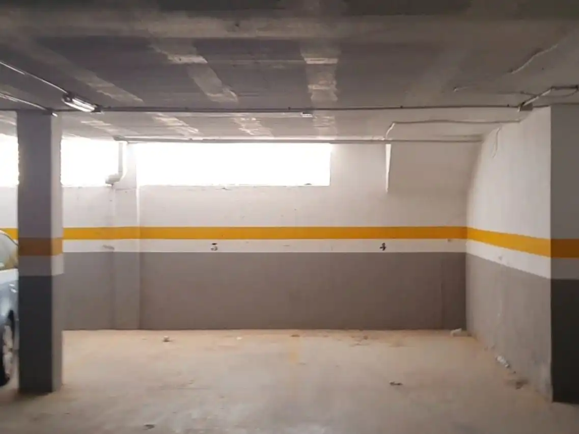 Parkplatz von Garage zur Miete in Quintanar del Rey