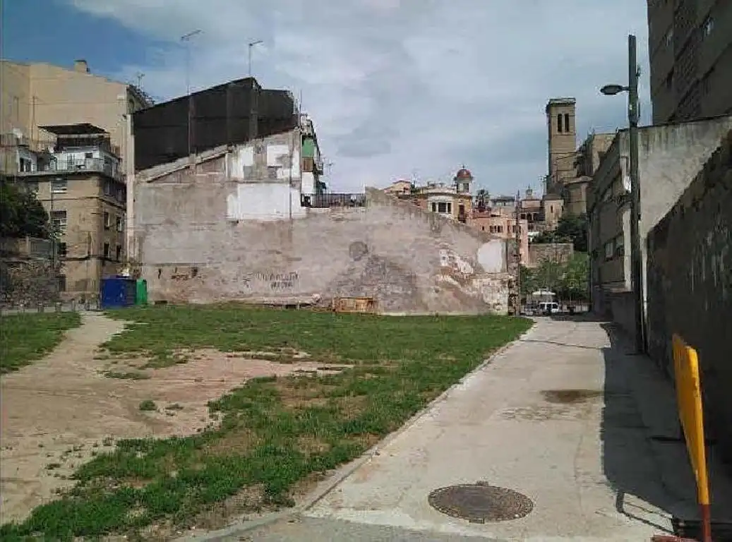 Terreny residencial en venda a Barri Antic, imagen 2