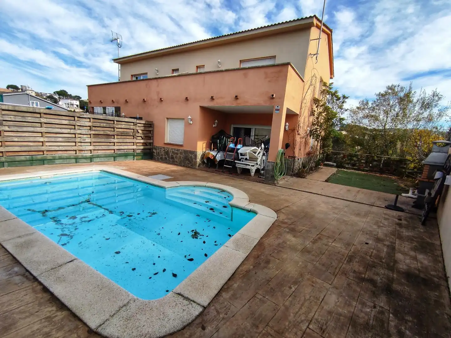 Schwimmbecken von Einfamilien-Reihenhaus zum Verkauf in Vidreres mit Heizung, Privatgarten und Terrasse
