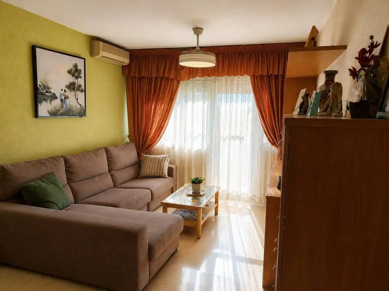 Sala d'estar de Pis en venda en Mollet del Vallès amb Aire condicionat, Calefacció i Terrassa
