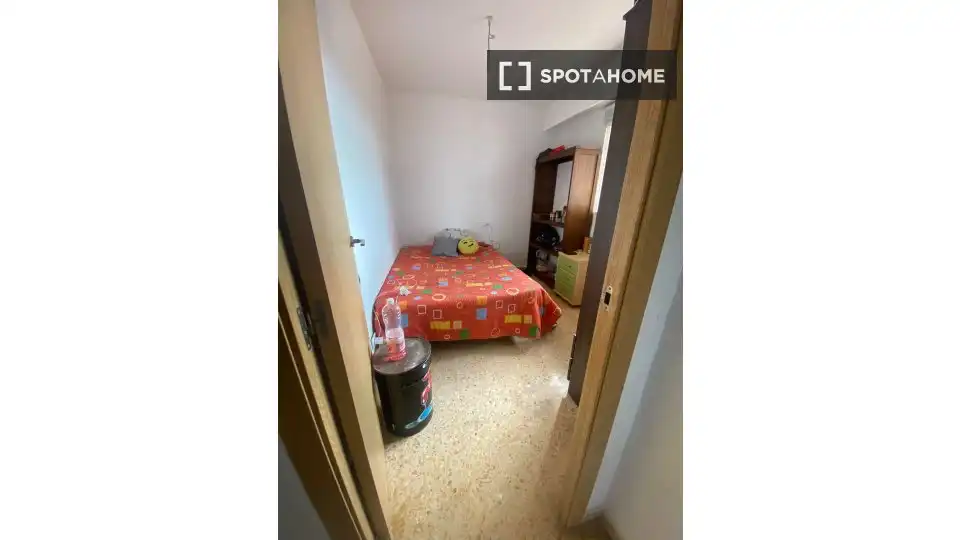 Habitación de Piso para compartir en Paterna con Aire acondicionado, Calefacción y Terraza