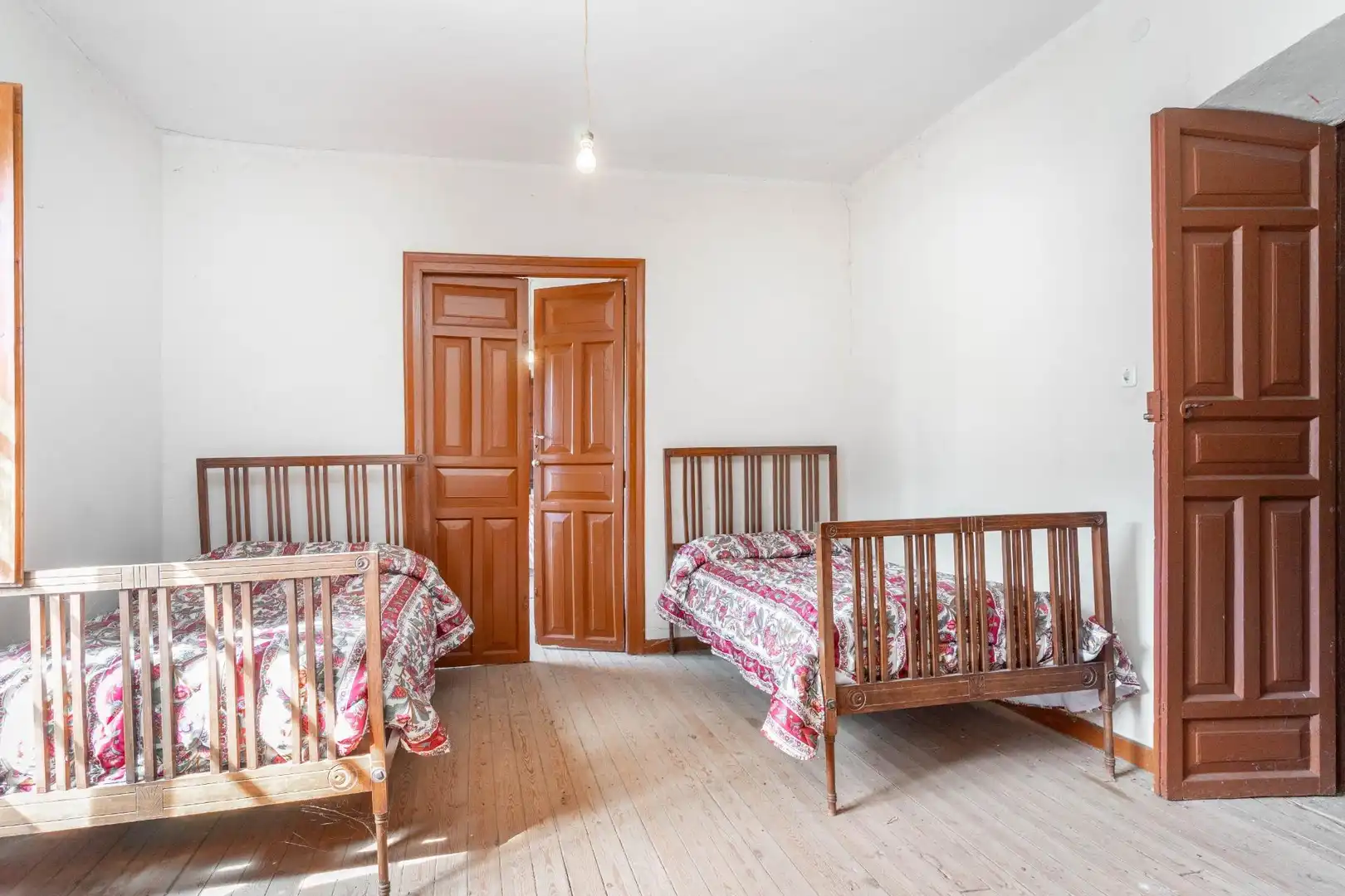 Habitación de Casa o chalet en venta en Palacios del Sil con Jardín privado