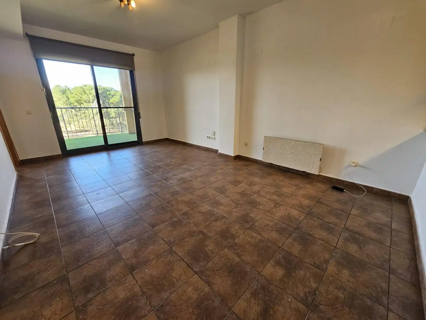 Sala d'estar de Pis en venda en Chiva amb Aire condicionat, Calefacció i Terrassa