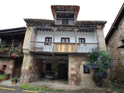 Vista exterior de Casa o xalet en venda en Valdáliga amb Balcó