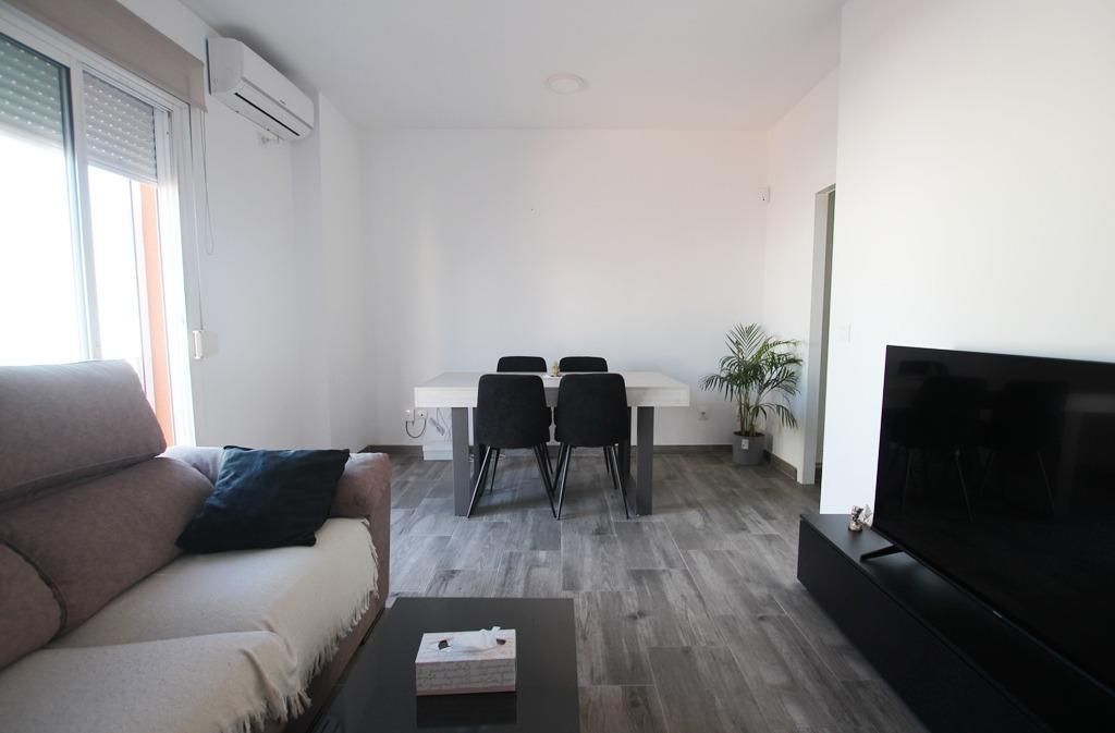 Flat for sale in Caballero Bonald - San José Obrero - Guadalcacín