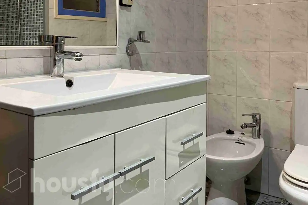 Bathroom of Attic for sale in Santa Margarida de Montbui  with Air Conditioner, Heating and Terrace